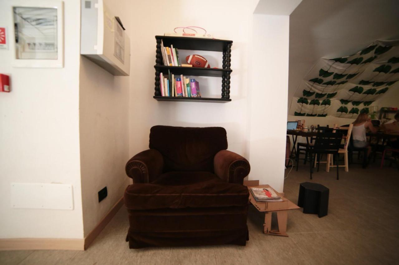 Castle Hostel *